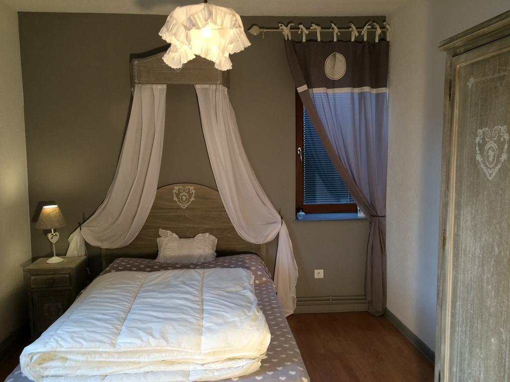 Gite Des 3 Chateaux Ribeauvillé Chambre photo